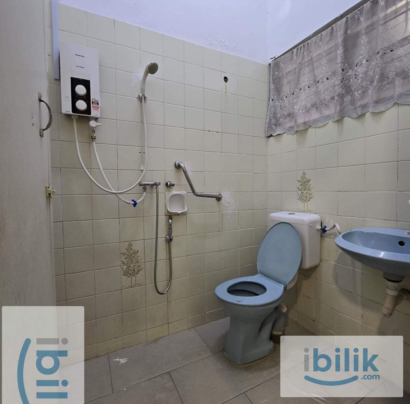 Single Aircond Room 3 min Walk LRT - Image 4