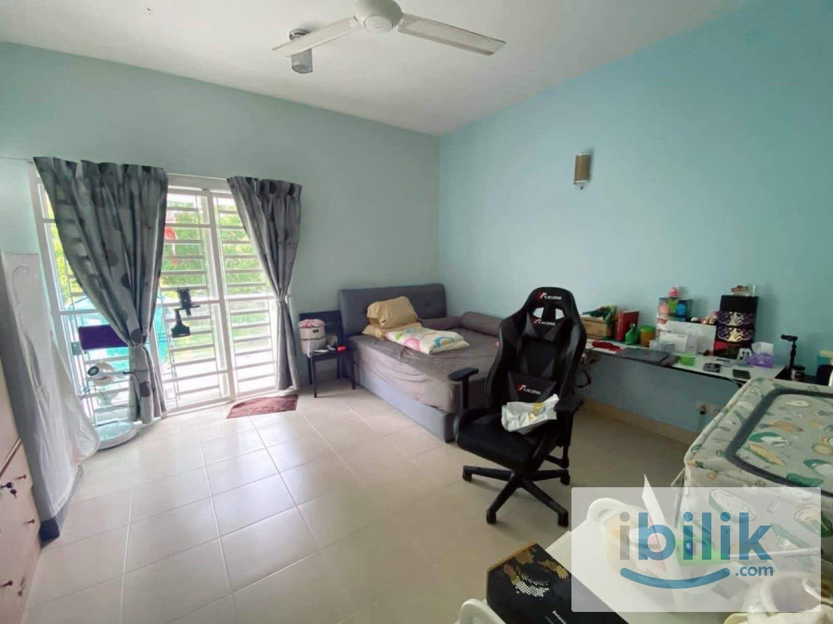 Master room with balcony For rent @ Bayan lepas - Image 1