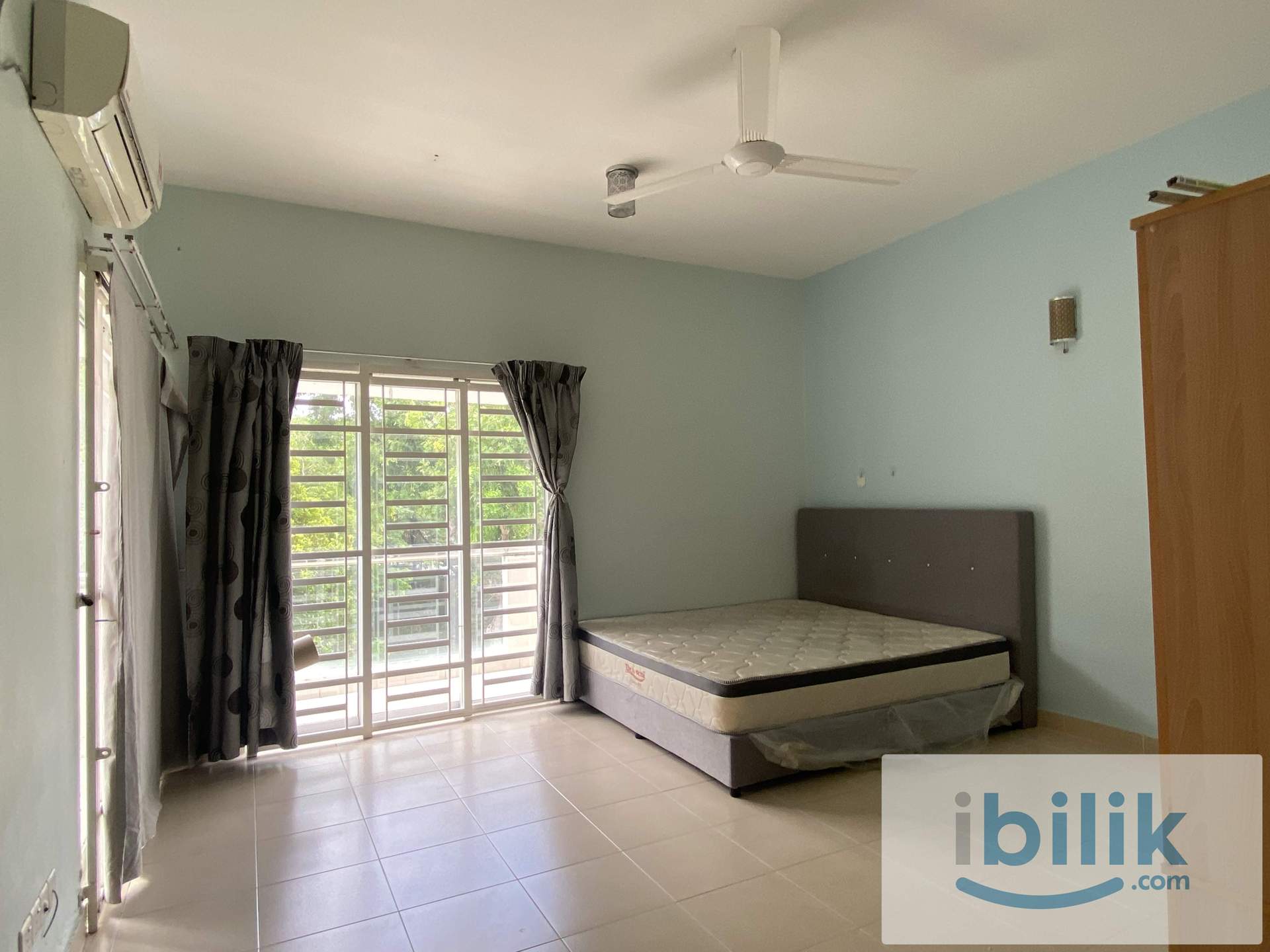 Fully Furnished Master Room with Balcony for Rent @ Bayan Lepas - Image 1