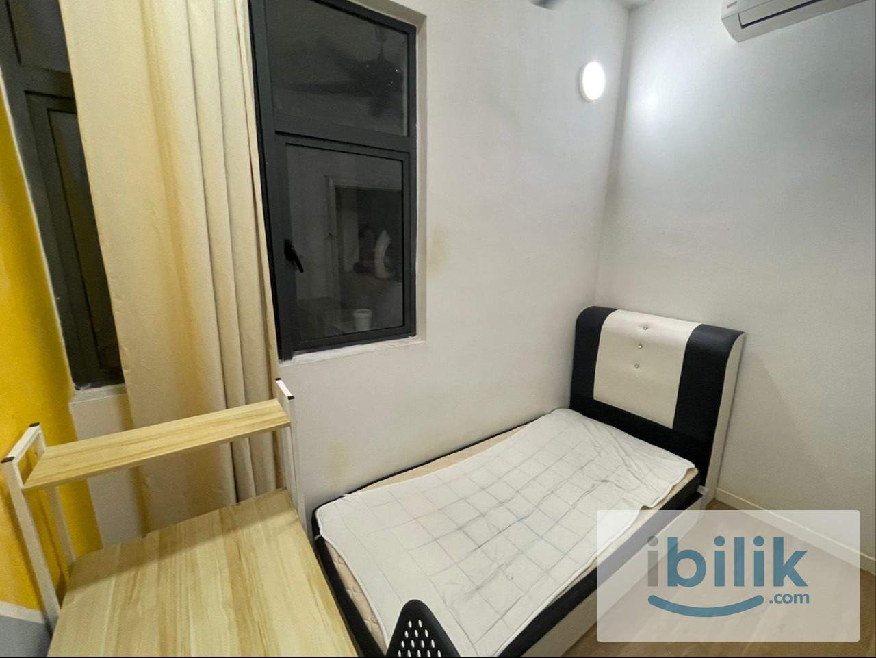 Chinese Unit_Small Room_Available Early Aug - Image 1