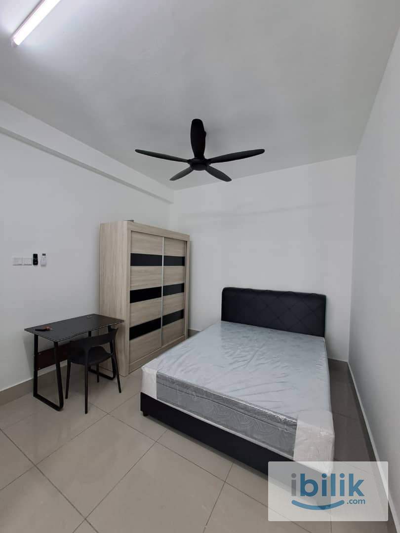 Big Master Bedroom Female (razak City) - Image 1