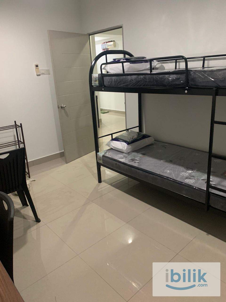 Big Twin Room at Menara U, Shah Alam,3 min WALKING DISTANCE TO MSU & AEON SHAH ALAM - Image 1