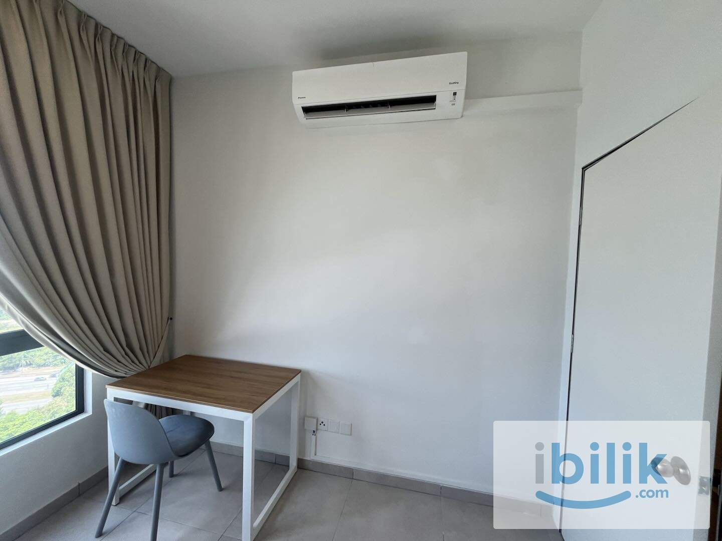 UPM Middle room / walking 3 min to LRT - Image 3