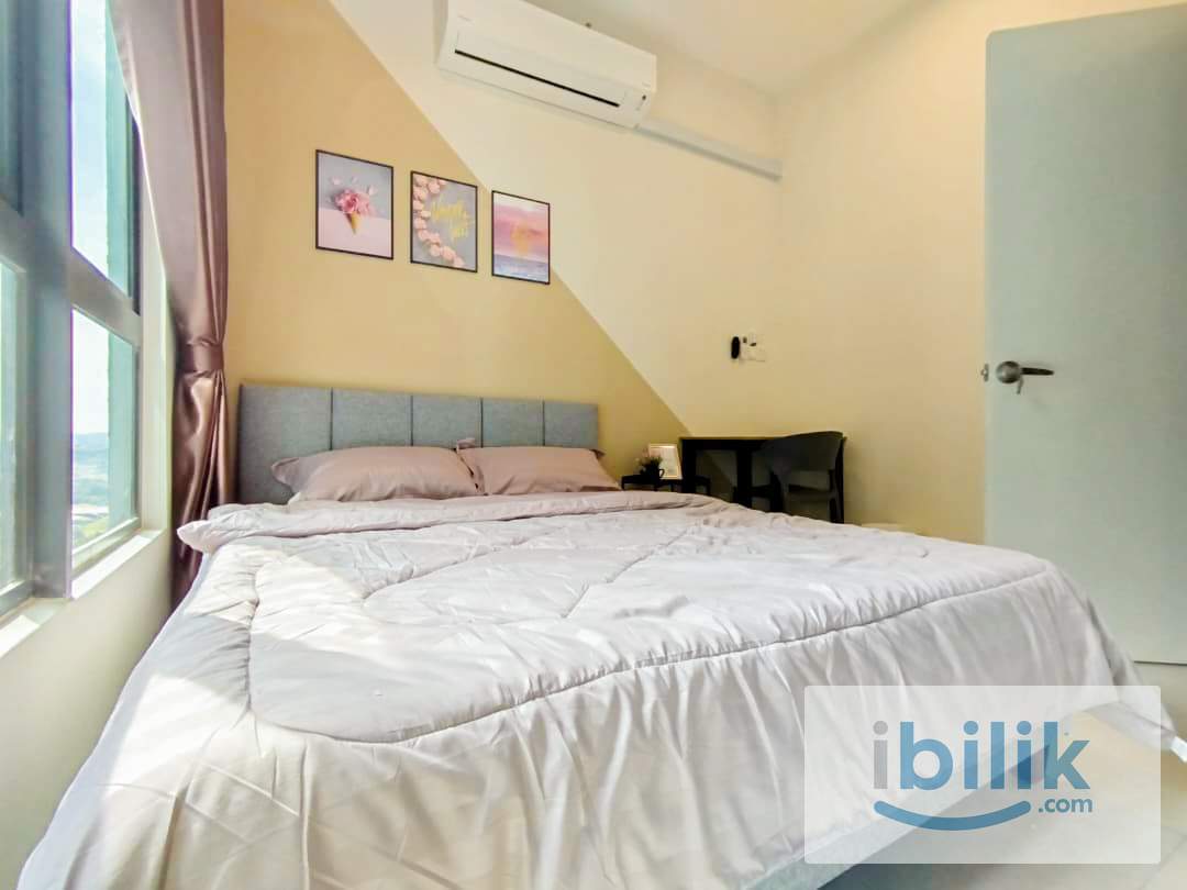 Female Room For Rent @Near MRT  - Image 4