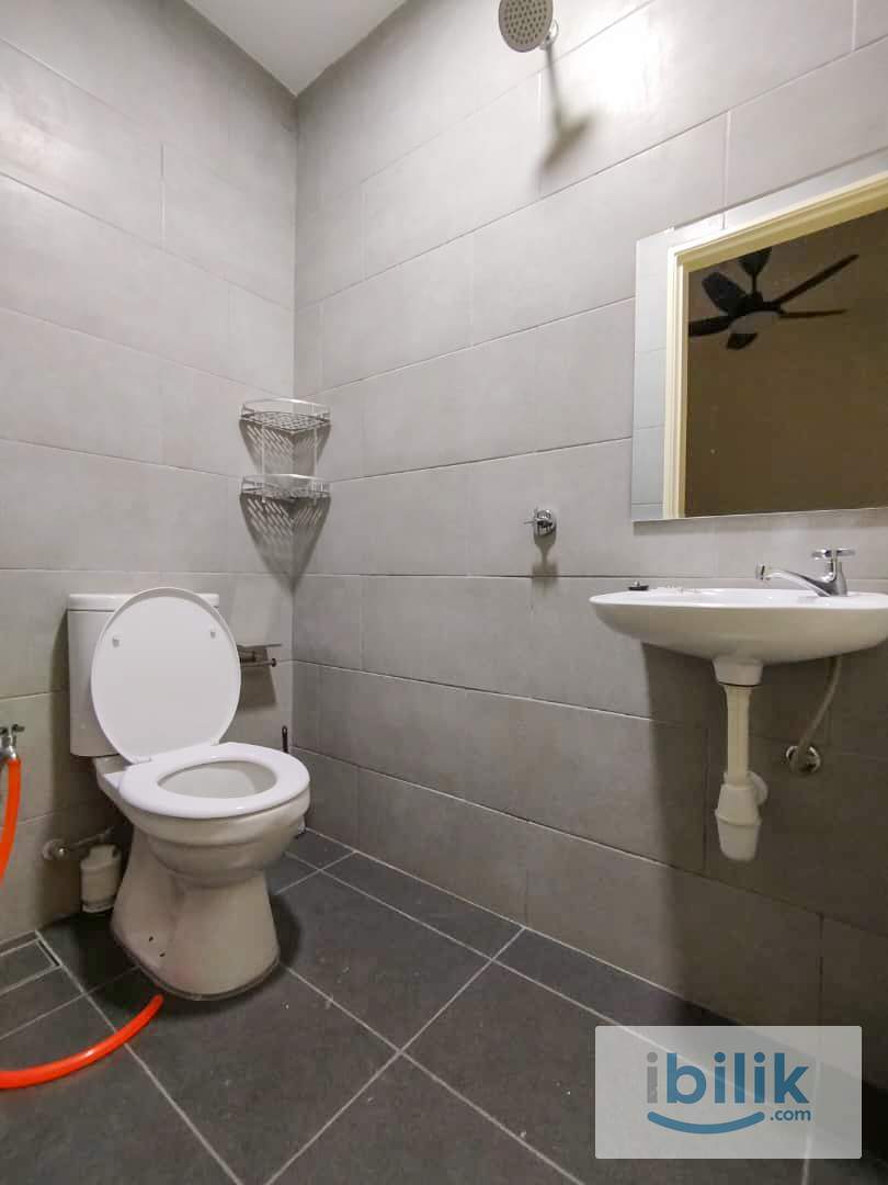 Female Room For Rent @Near MRT  - Image 10