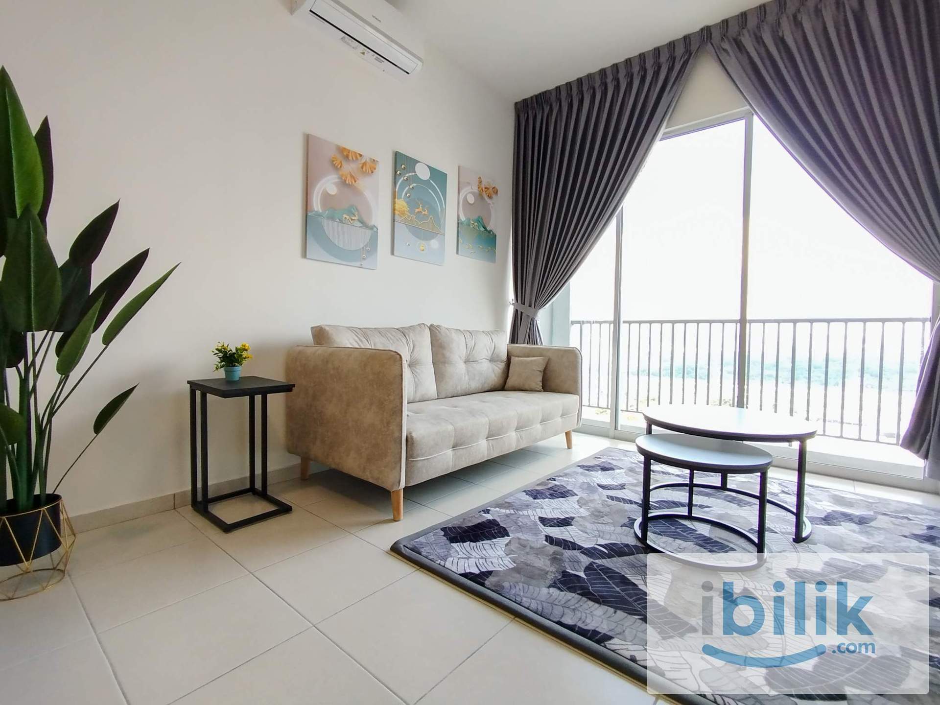 Female Middle Room For Rent @LRT Salak Selatan  - Image 5