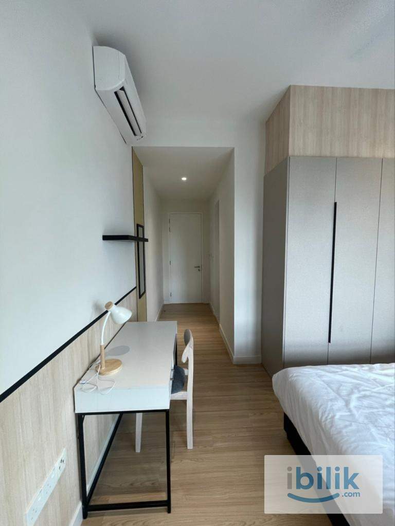 Female Masterbedroom For Rent @MRT Kepong Barat  - Image 3