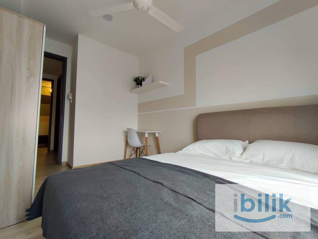 Female Balcony Room For Rent @Kota Damansara - Image 2
