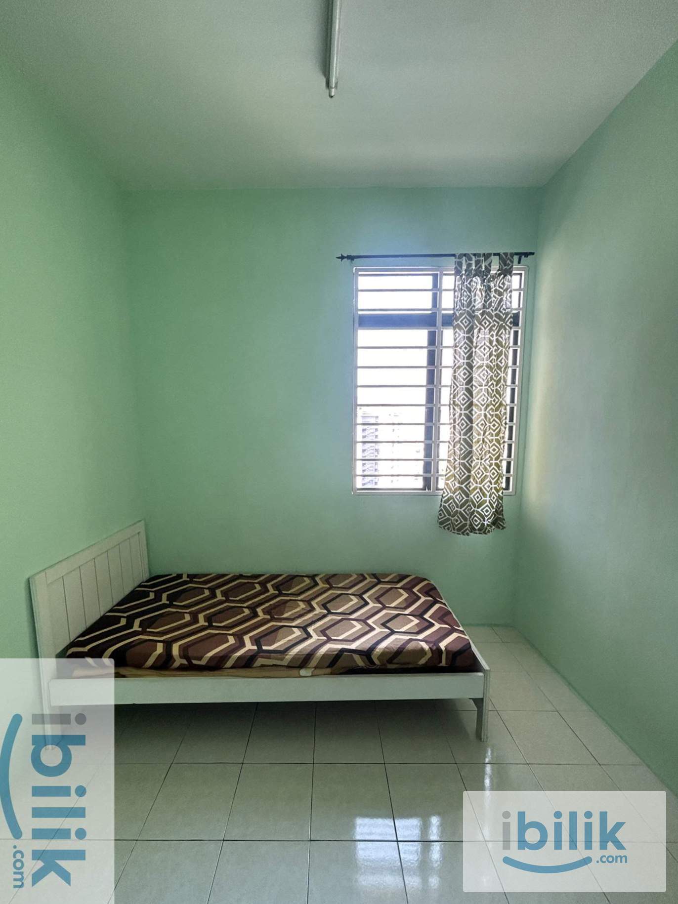 Room To Rent - Image 8