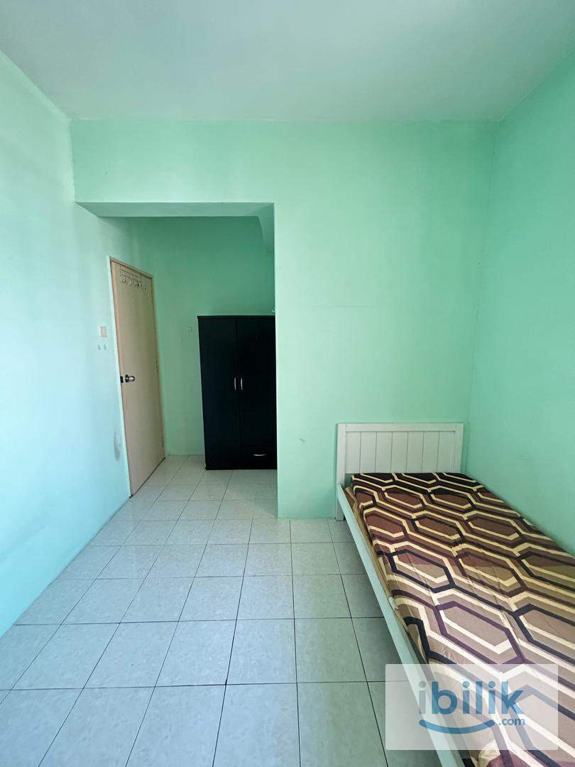 Private Single Room - Image 6