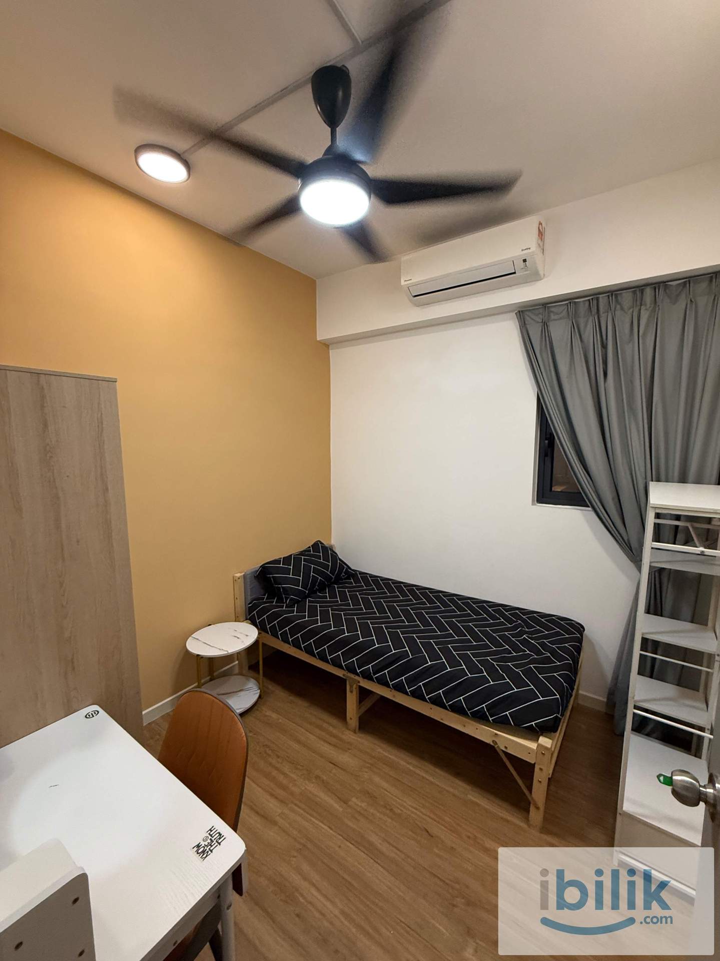 Middle Room  - Image 3