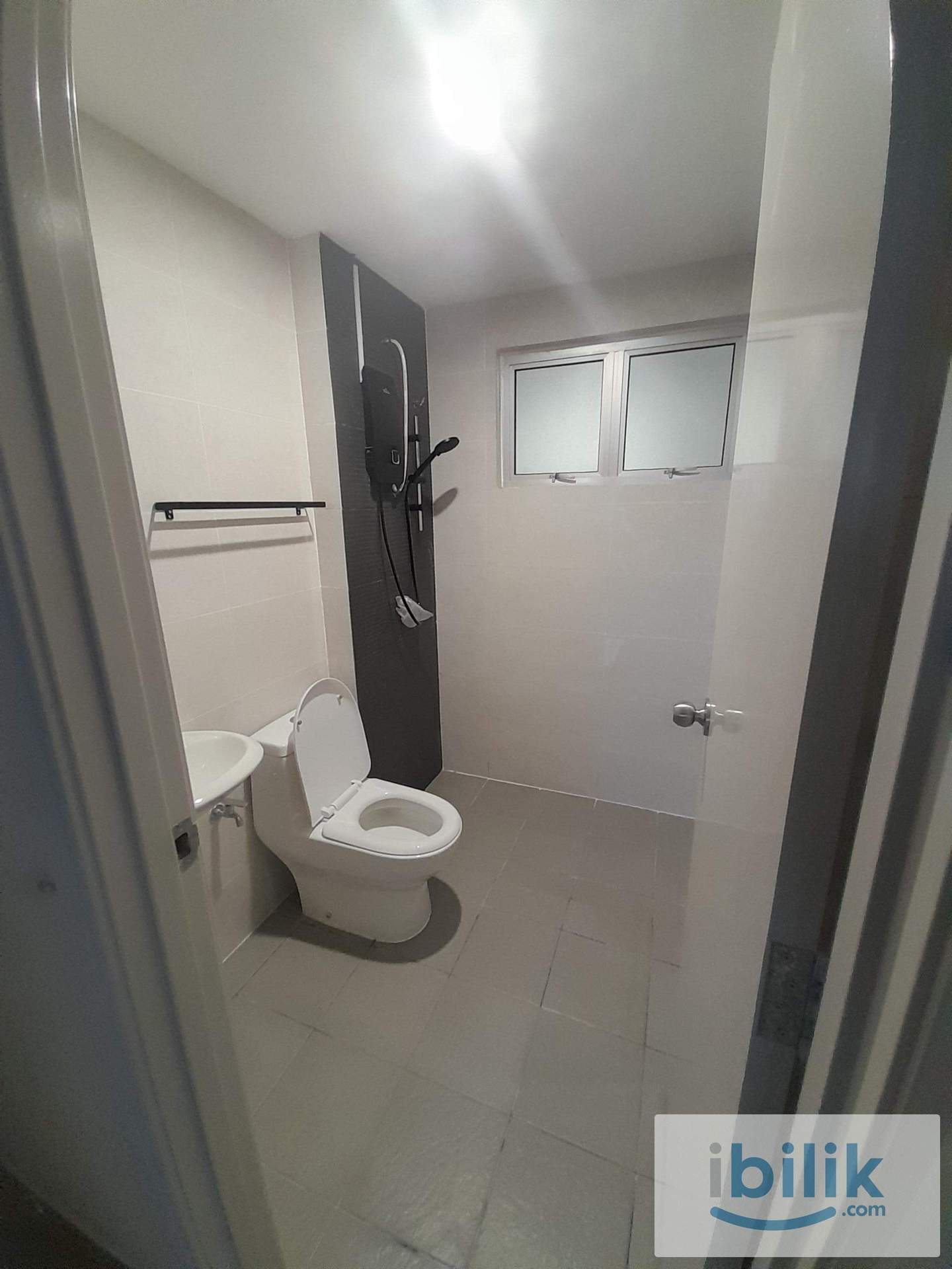Sepang Female Master Room - Image 3