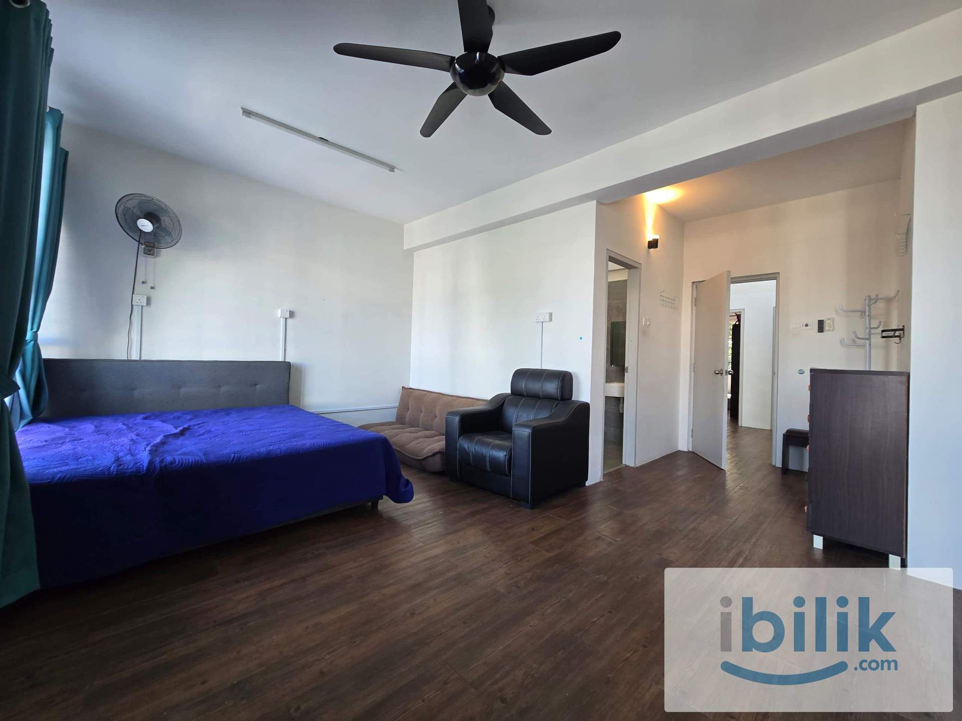 Cybersouth Room Rental - Image 3