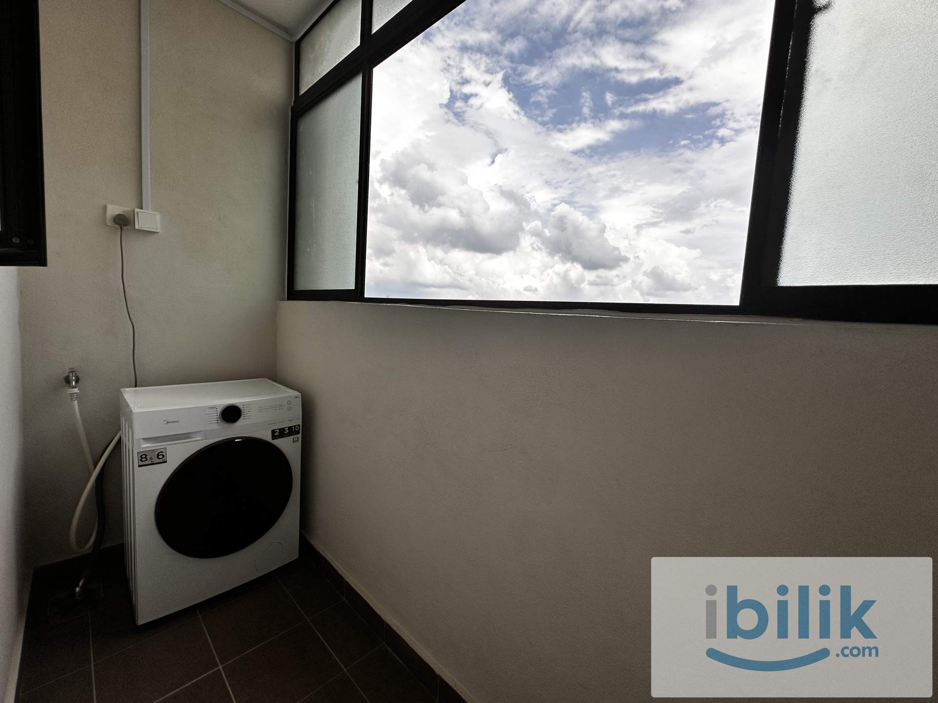 Sepang Female Room Rental - Image 10