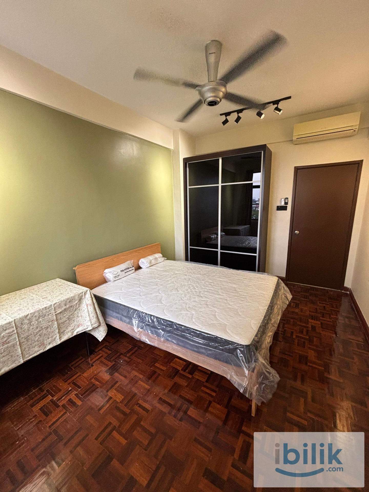 Cozy Medium Rooms for Rent @ Tiara Faber, Taman Desa – Brand New Furniture (Chinese Female Only) - Image 1