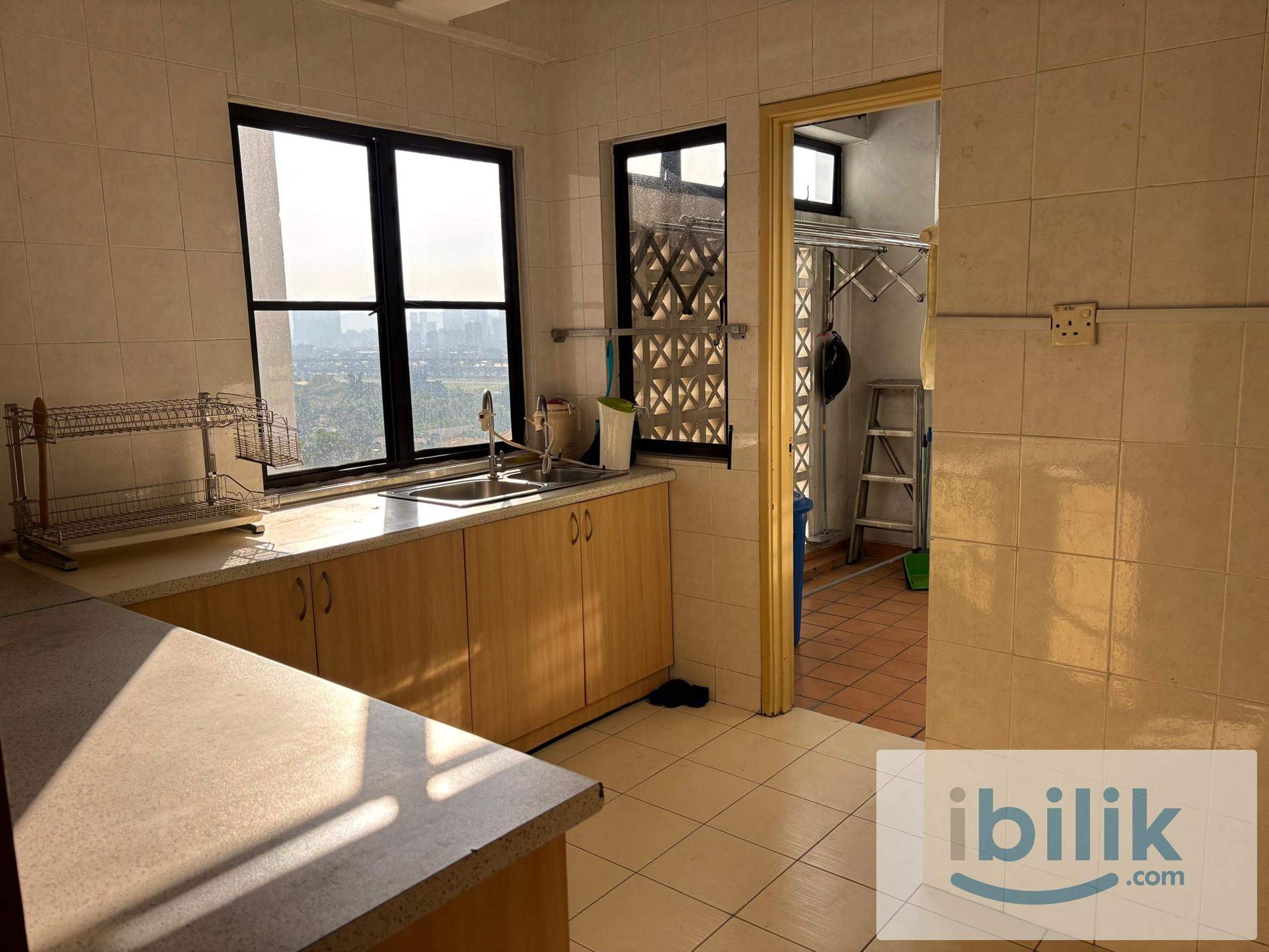 Cozy Medium Rooms for Rent @ Tiara Faber, Taman Desa – Near Midvalley (Chinese Female Only) - Image 4