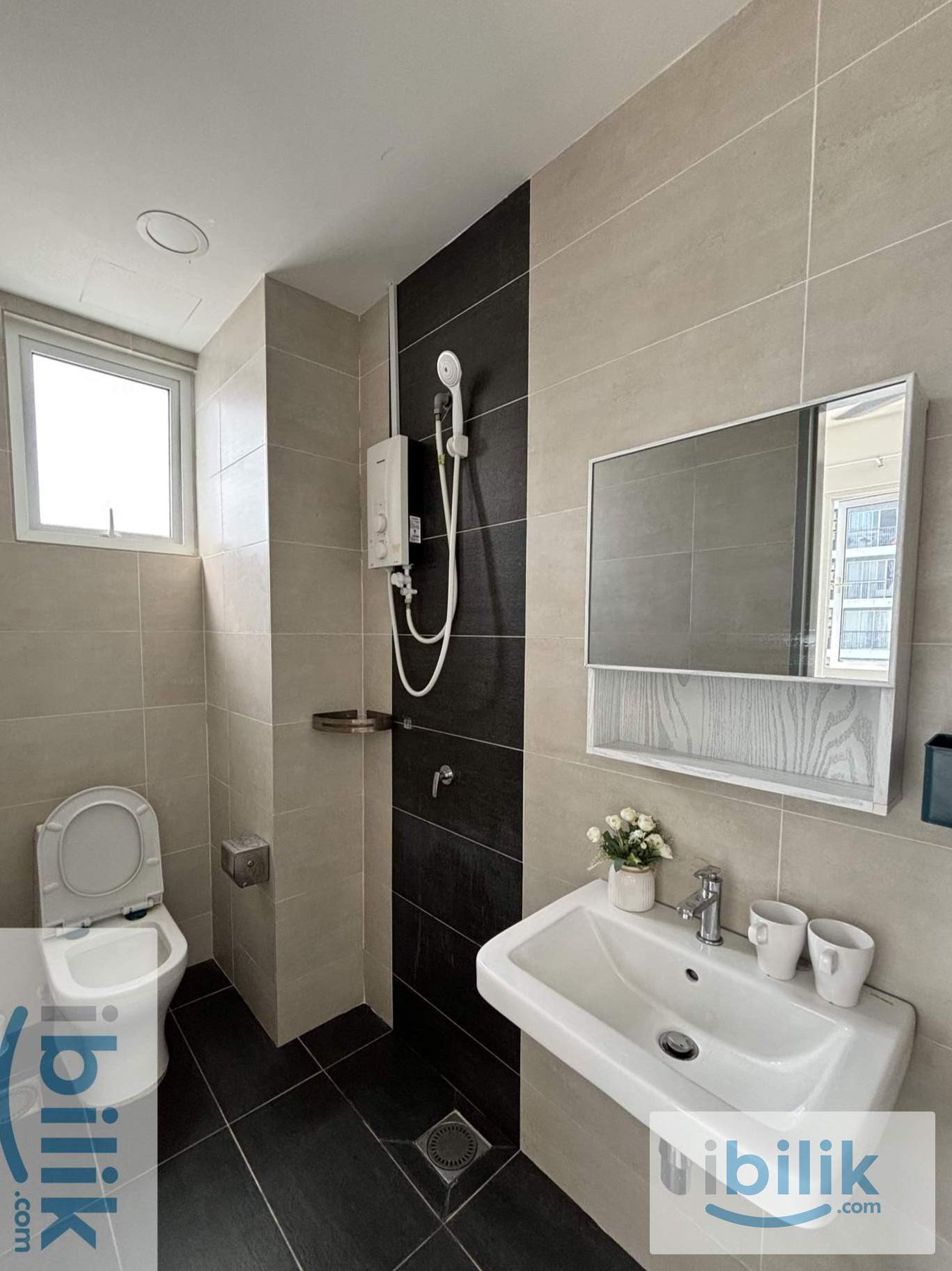 Exlusive Master room for rent at pinnacle sri petaling - Image 2