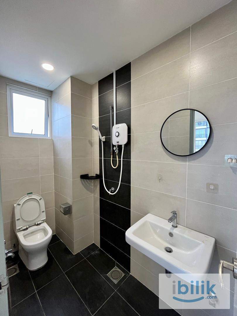 (Female Unit) Master Room for rent at pinnacle sri petaling 🏡  - Image 3
