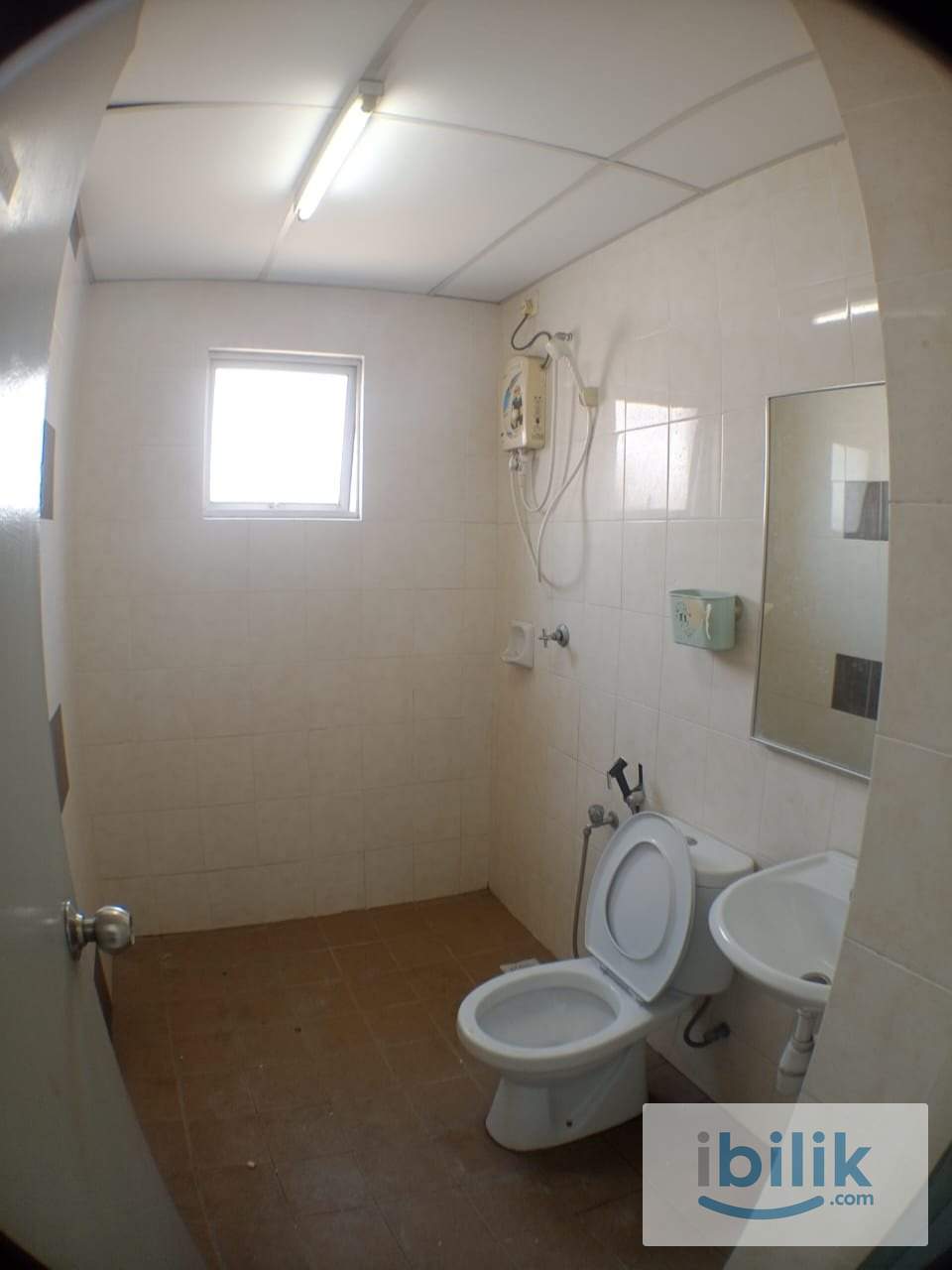 Free WIFI Single Room at The Academia Block - Image 2