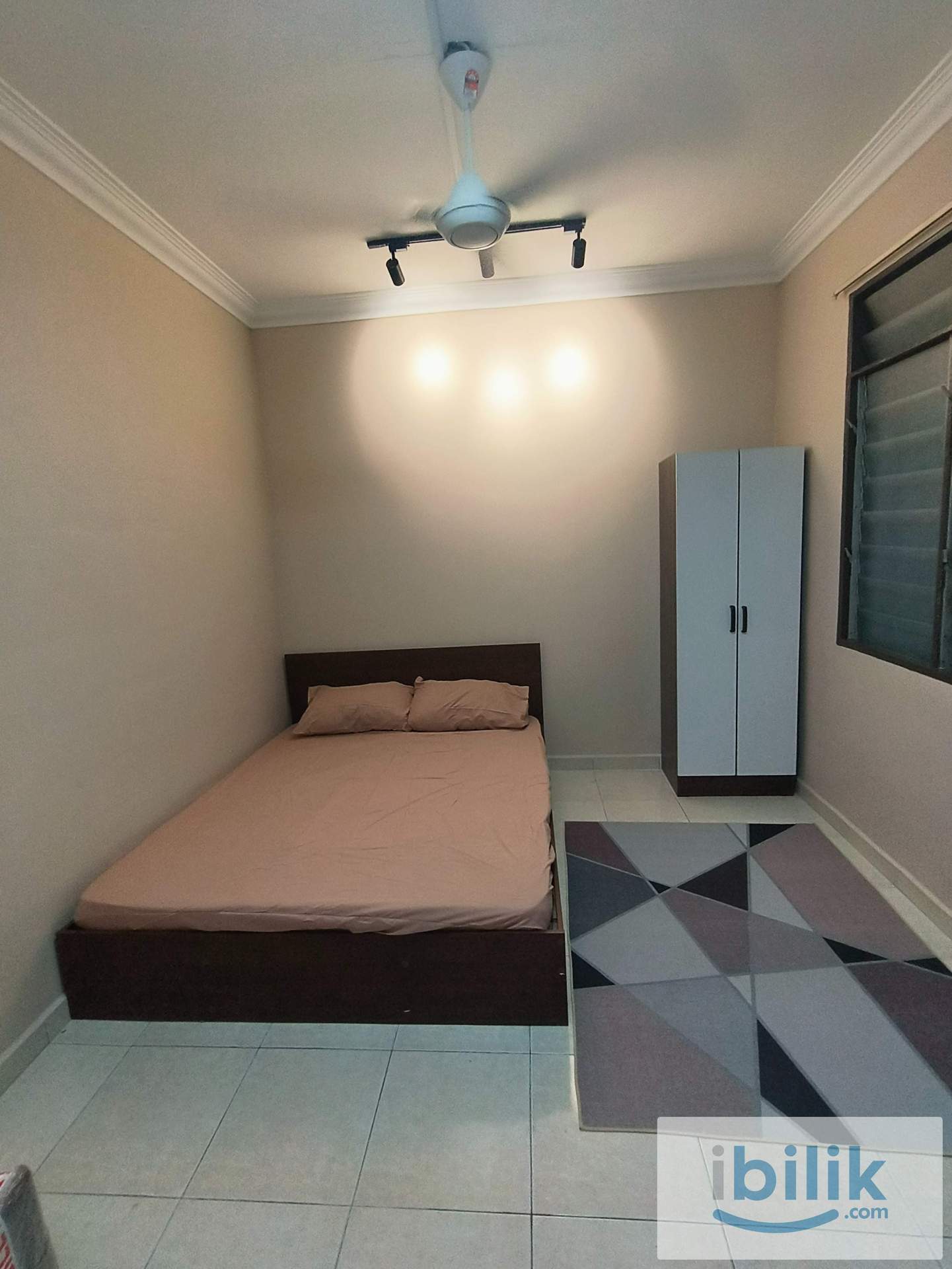 Fully Furnished Medium Room  - Image 2
