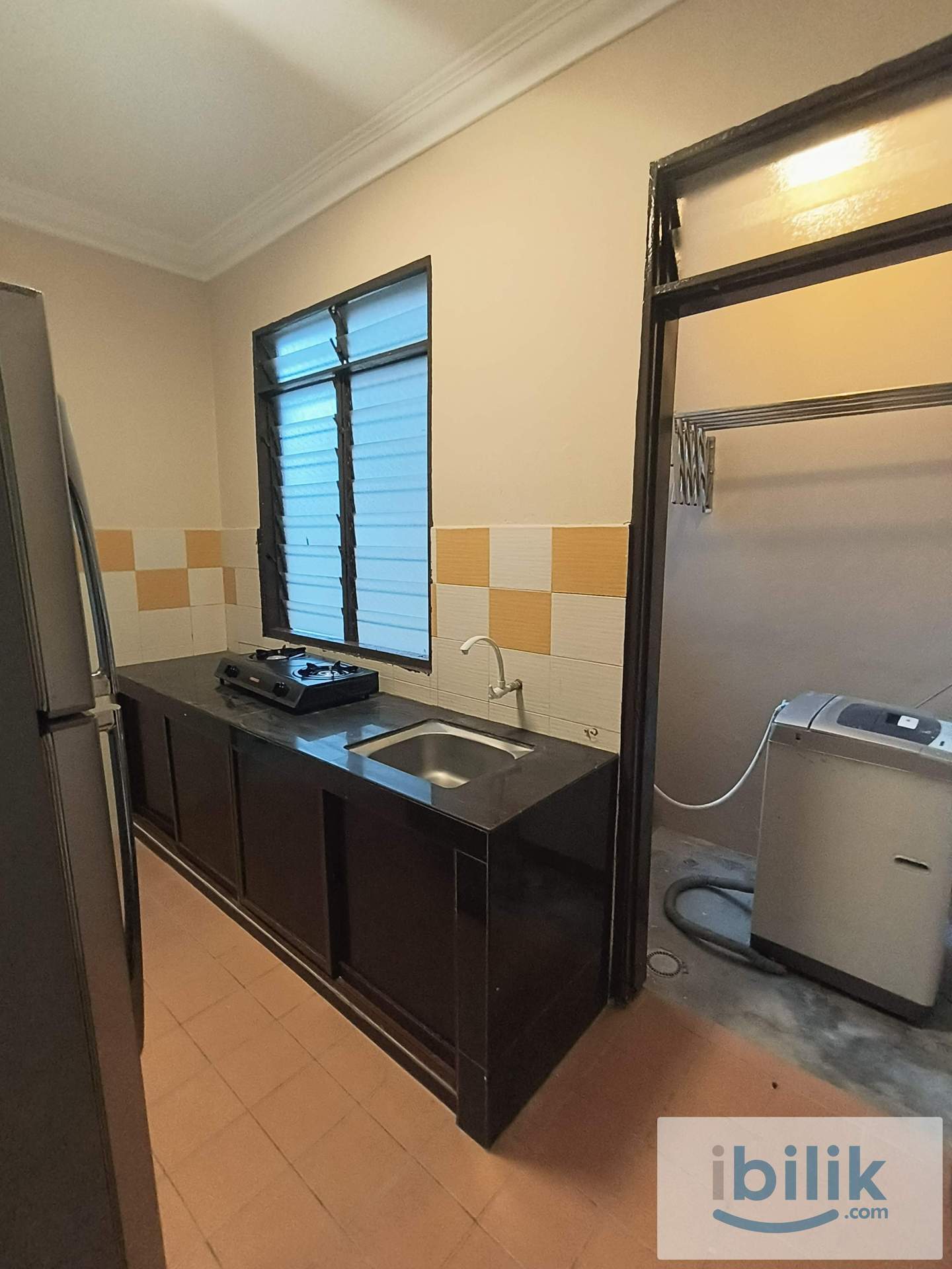 Fully Furnished Small Room  - Image 3