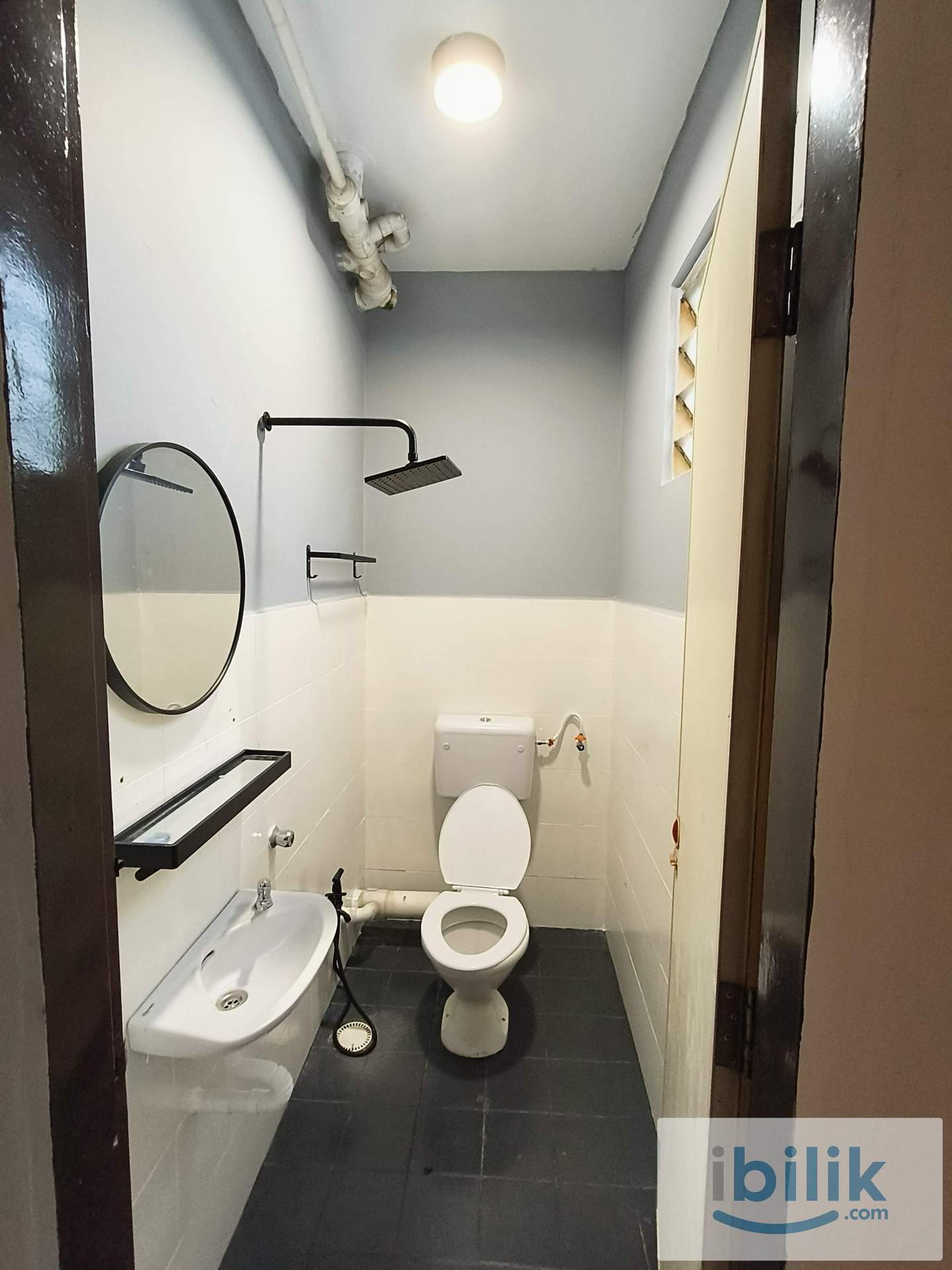 Fully Furnished Medium Room  - Image 2
