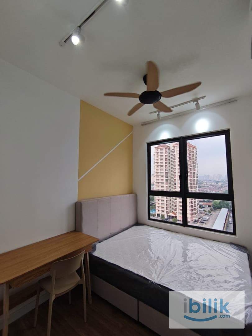 Master Room - Image 3