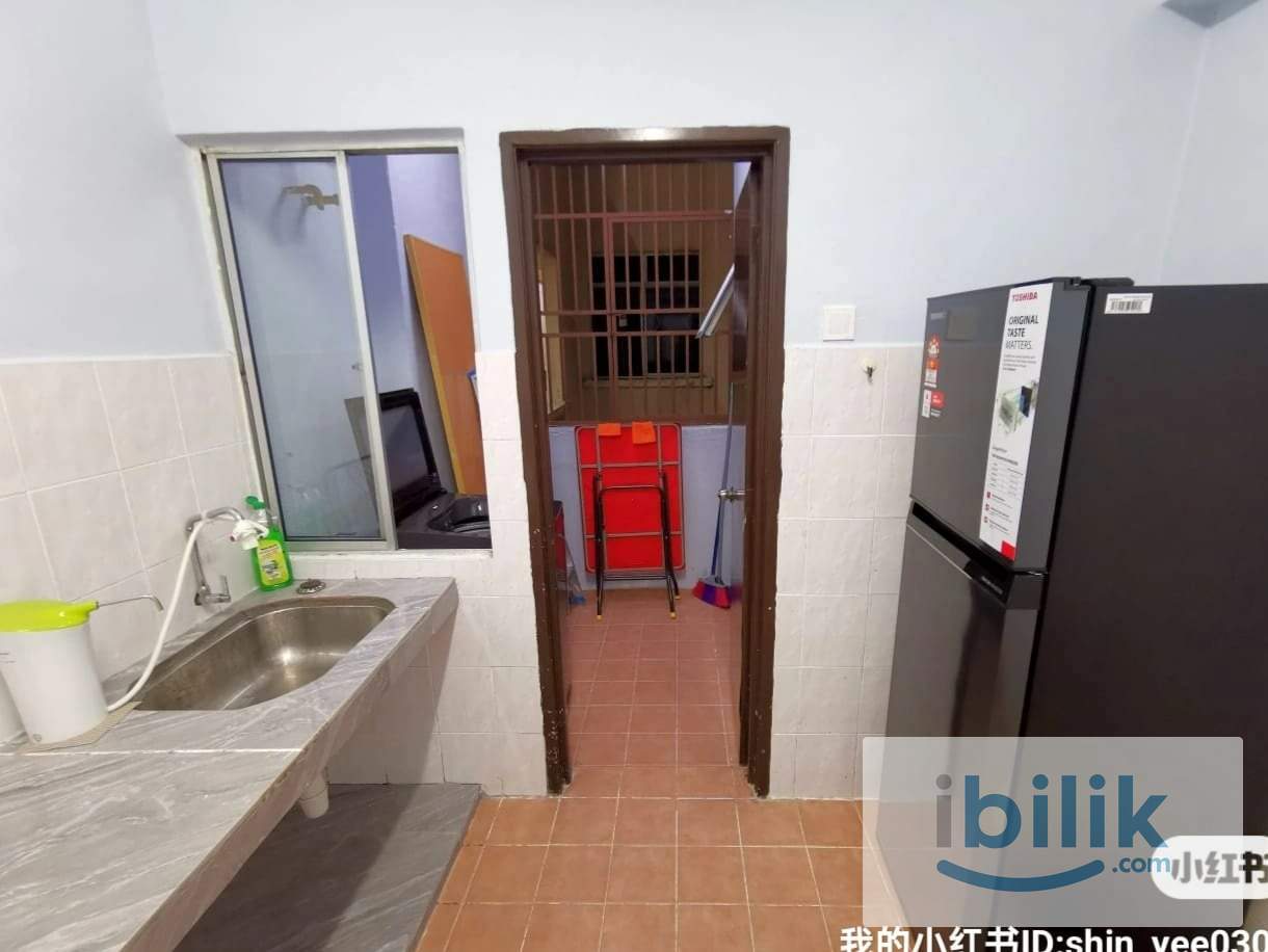 Master BEDROOM for RENT - Image 5