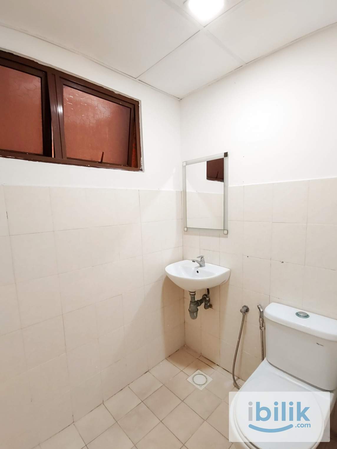 📍6mins walk to MRT Surian/ IOI Damansara/ Dataran sunway, 🚇 1 station to IKEA, 🚇2 station to 1U/ KPMG, Single room  - Image 1