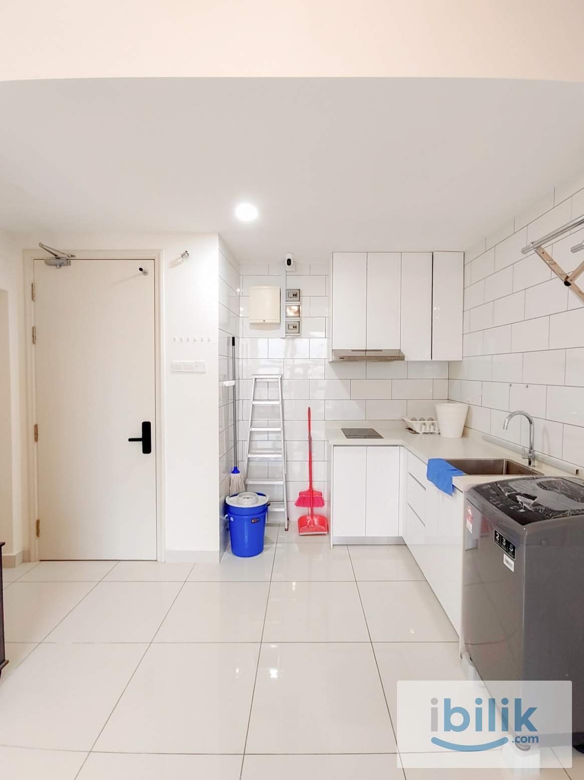 7min walk to Hartamas Shopping mall, 3mins to Solaris/Publika, 5mins to Segambut KTM, Single room  - Image 4