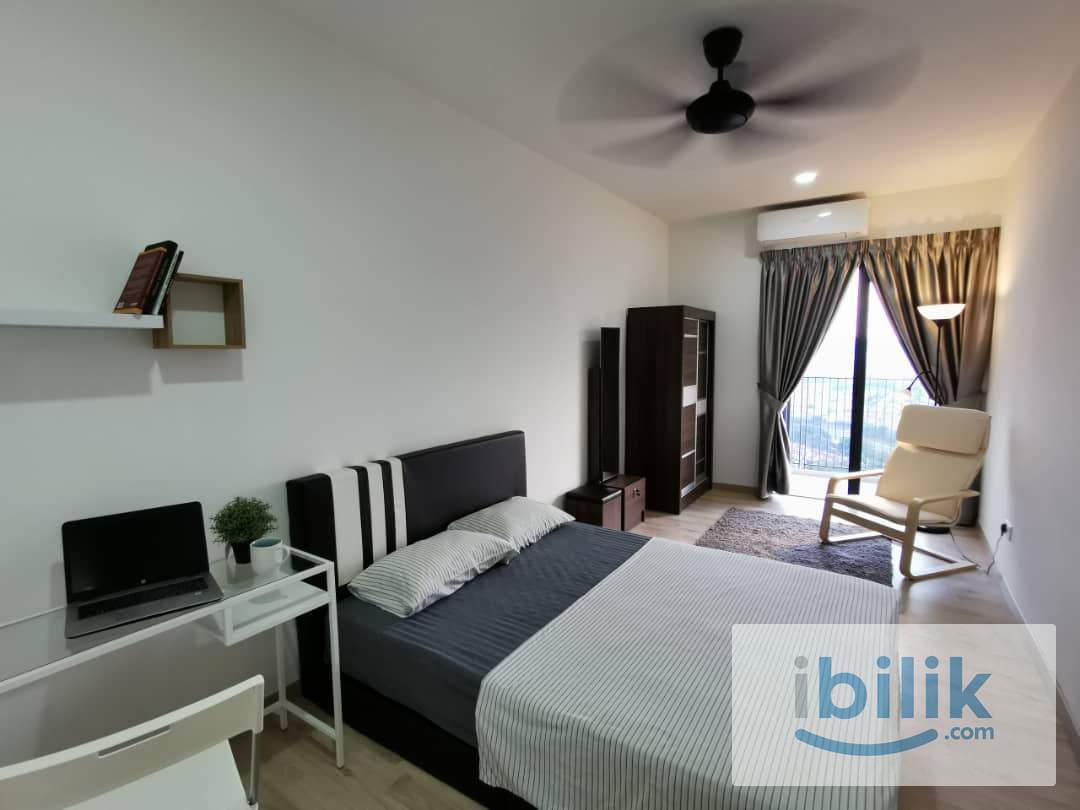 Aug Move in!! Master room, 3mins drive to Segi, 8mins drive to Sunway Giza, Bus to MRT KD, Doorstep to Jaya Grocer  - Image 2
