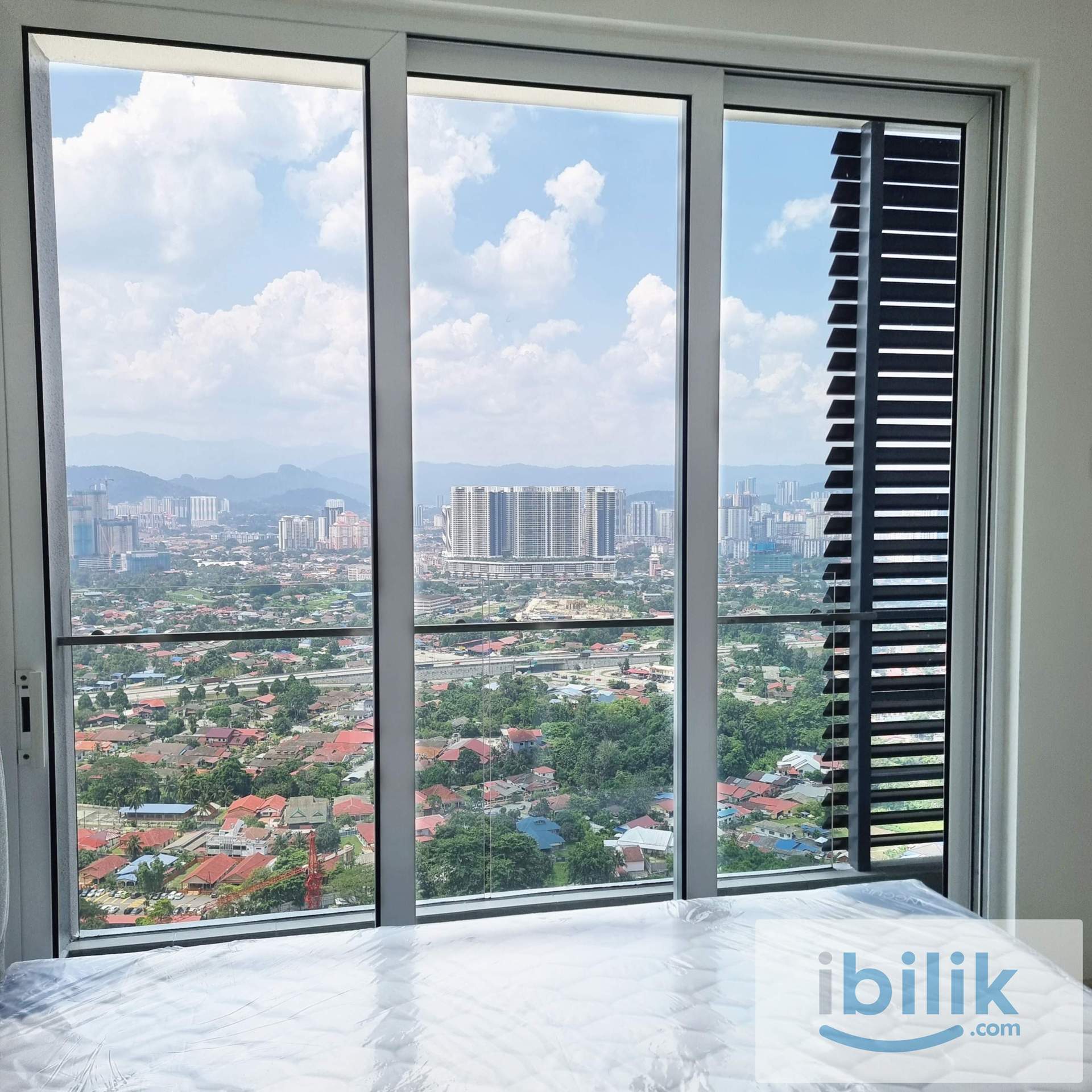 【MIX】Fully Furnished Room with Balcony RM 850 with Air-Cond, Utilities included at Sentul Point - Image 2