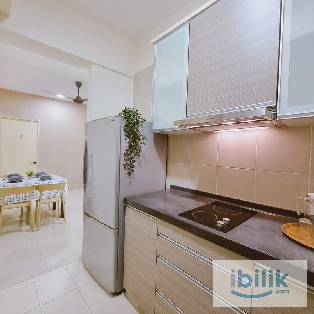 【Female】Big Medium Room Queen Bed RM800 @ Tiara Mutiara OKR, Fully Furnished, included utility.  - Image 4