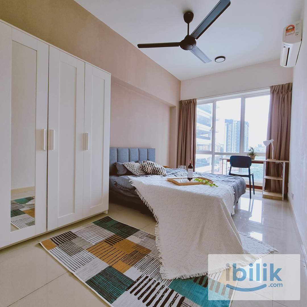 【Female】Master Room Queen Bed RM950 @ Tiara Mutiara OKR, Fully Furnished, included utility. Avail 1st Jun - Image 1