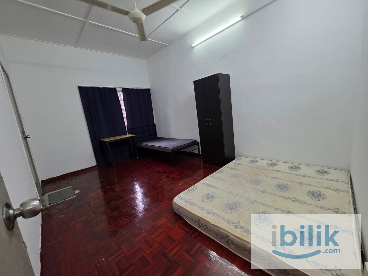 🚗 10 mins to Sunway Pyramid & Sunway Lagoon-One month deposit 🌈 MASTER / MEDIUM / SINGLE Room Rent at USJ 11  - Image 4
