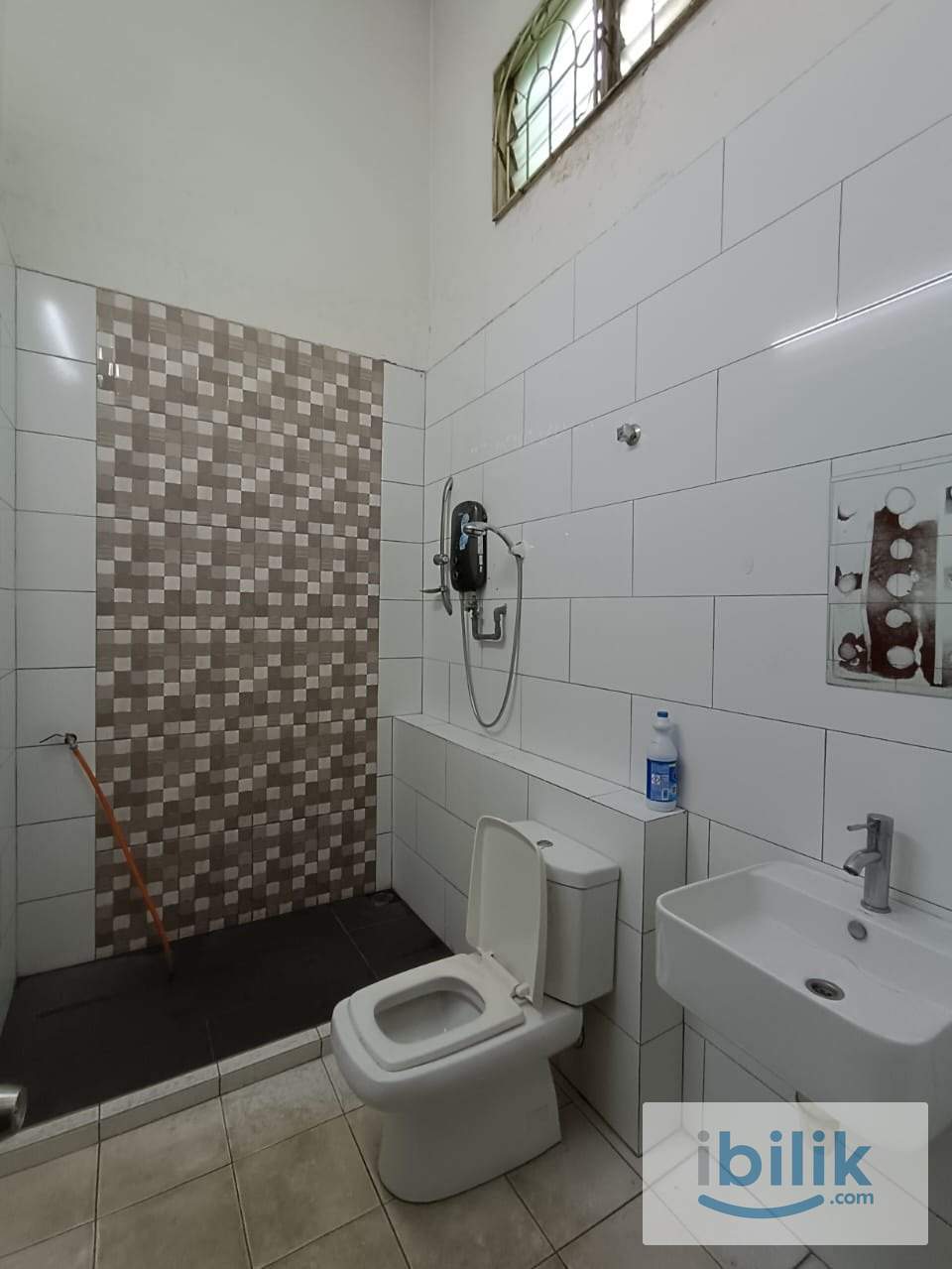 💰 Affordable Room SS2 PJ | Strategic Location | Walking Distance Everything - Image 3