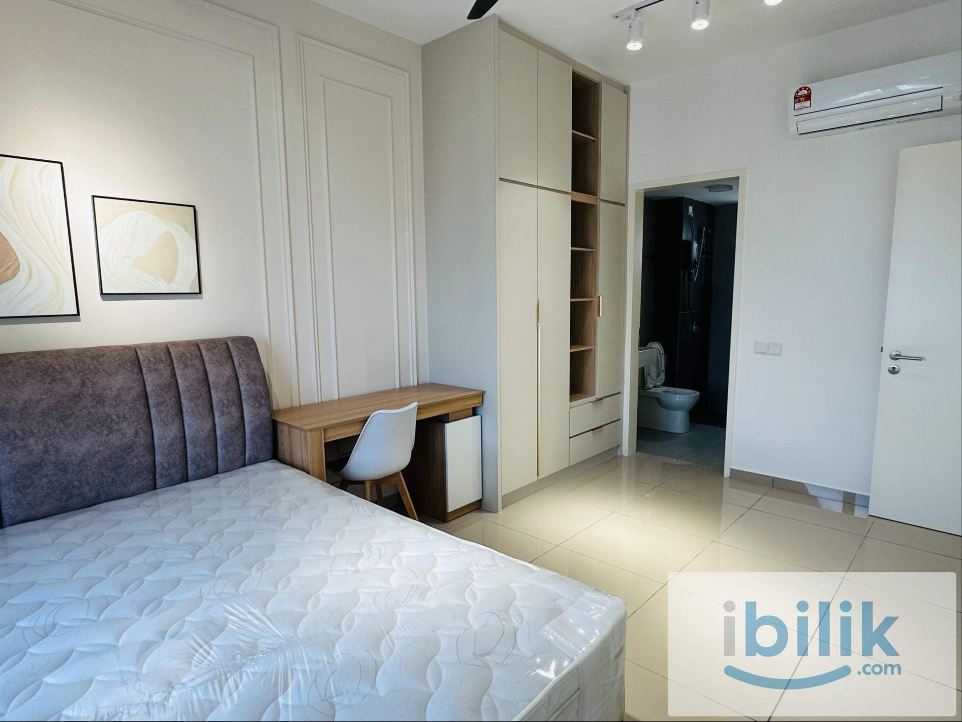 ‼️NO PARTITION UNIT‼️Master Room at D'Erica Damansara Perdana, Petaling Jaya 10 mins Drive To 1 Utama - Image 4