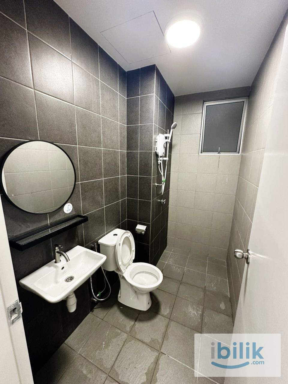 Medium Room at Pixel City Sentral Bandar Sri Permaisuri, Cheras 3 mins walk to LRT - Image 5