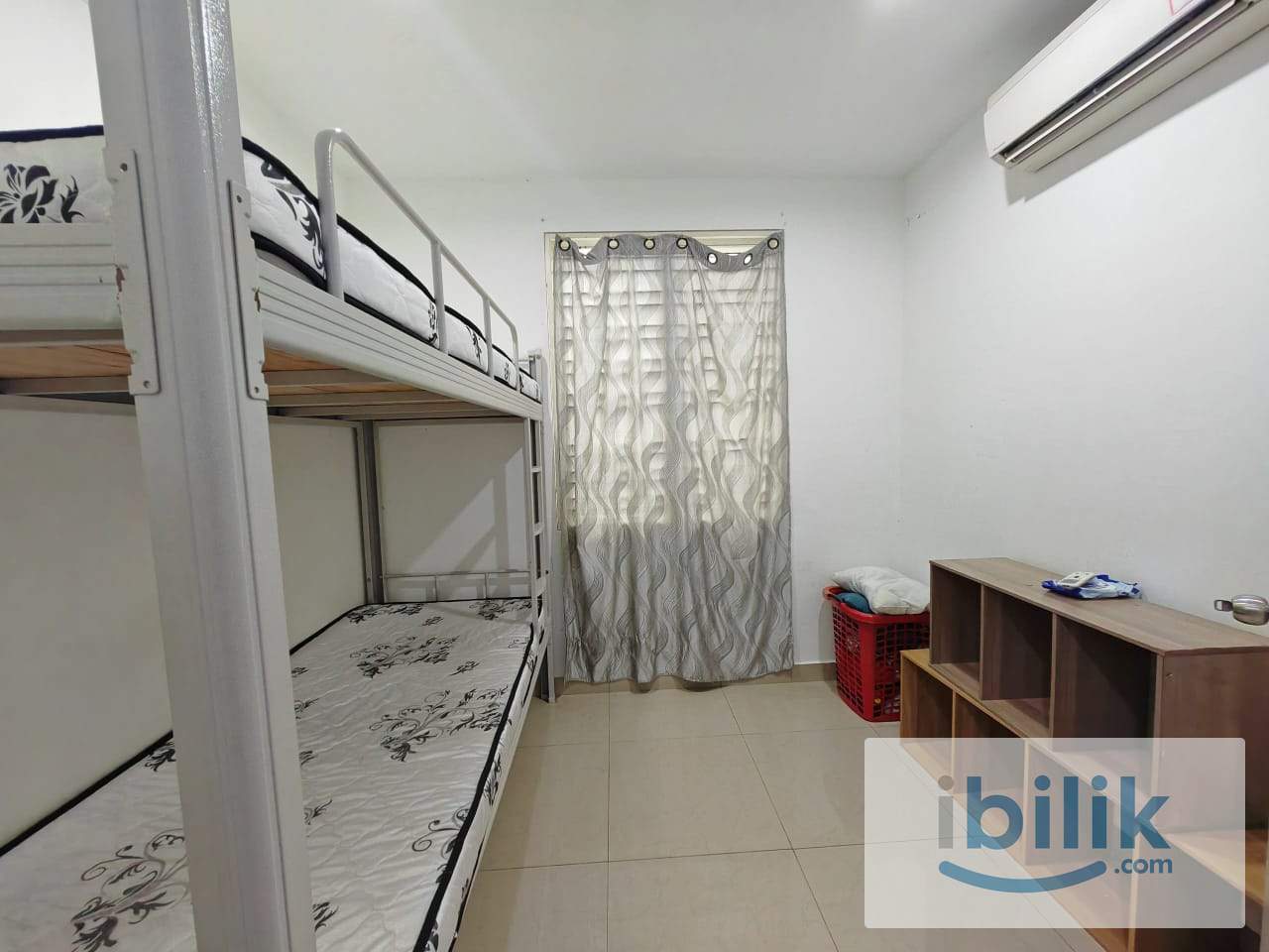 (MALE only) Small Room at Menara U2, Shah Alam - Image 2
