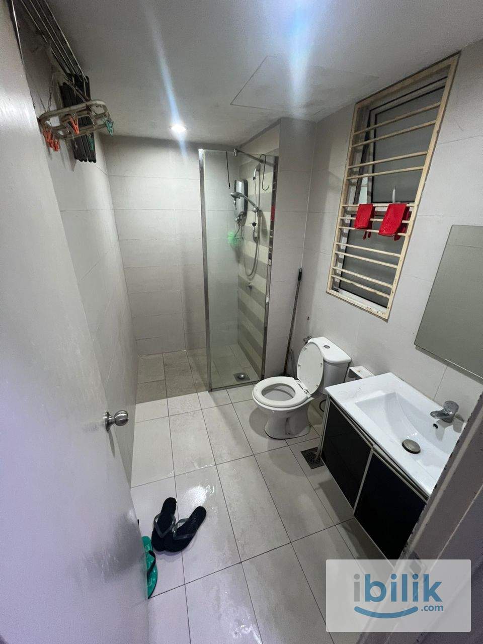 (MALE only) Small Room at Menara U2, Shah Alam - Image 4
