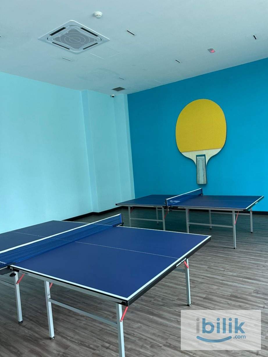 Middle Room at Kuchai Lama, Kuala Lumpur - Image 7
