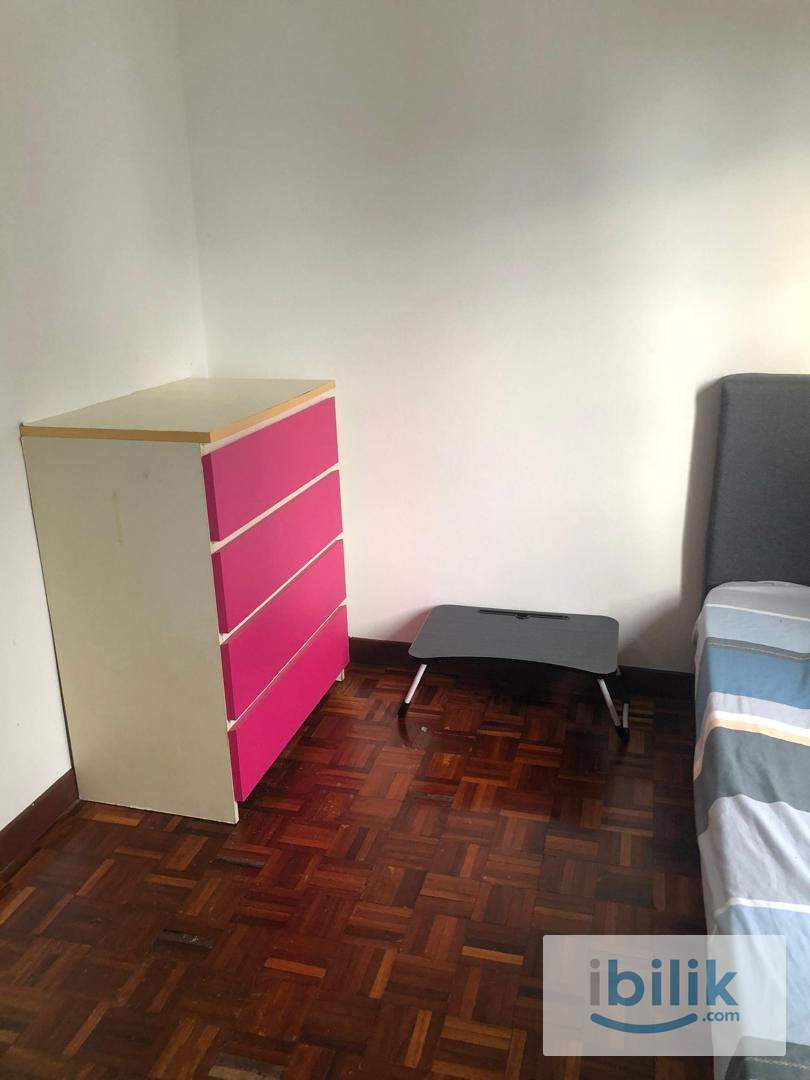pantai hillpark phase 2 room for rent - Image 1