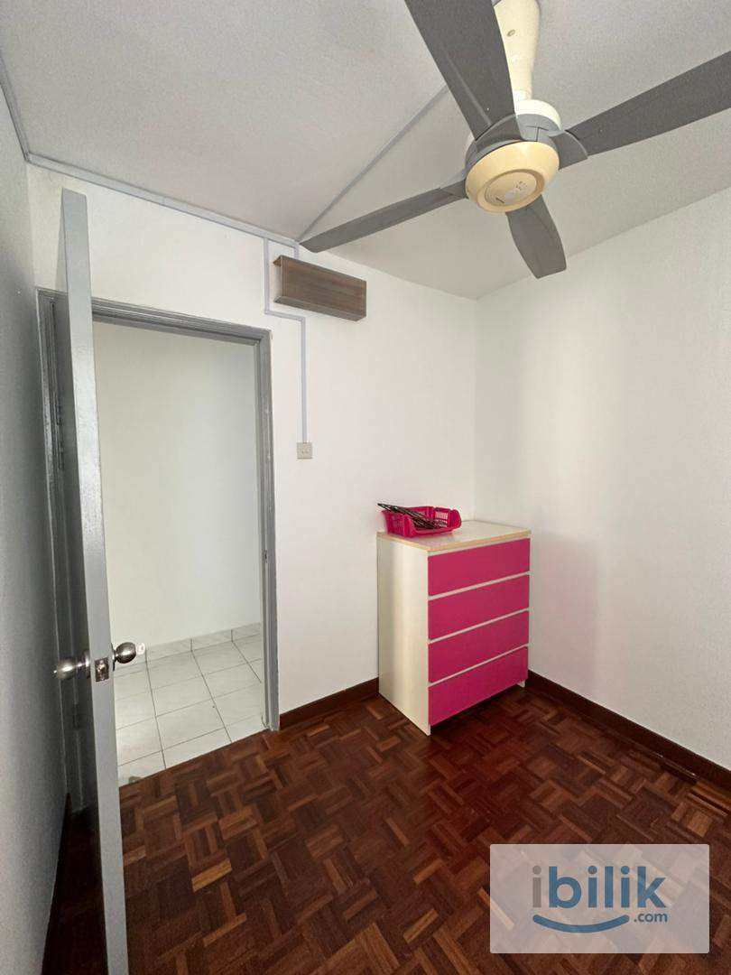 pantai hillpark phase 2 room for rent - Image 6