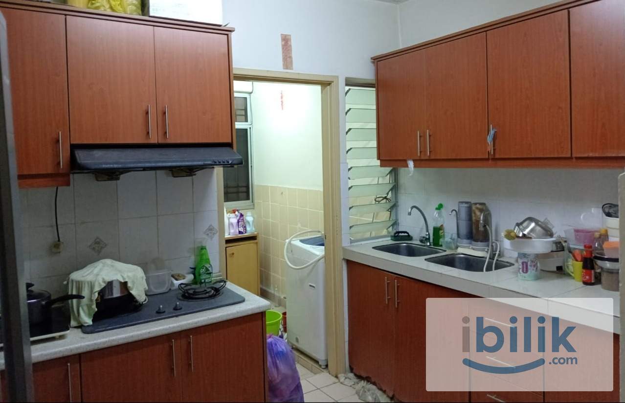 Single Room at Ara Damansara, Condo Puncak Seri Kelana - Image 1
