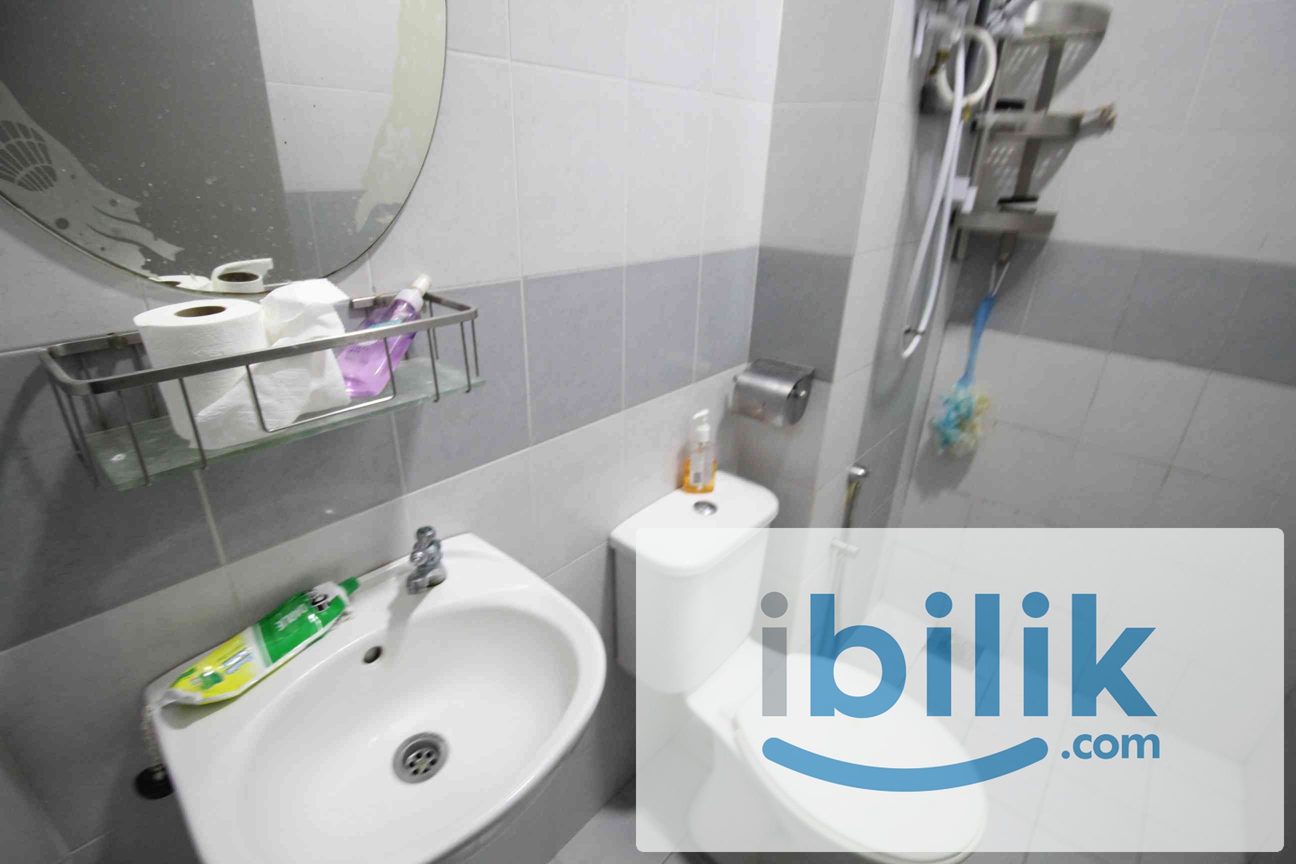 🔥Near UITM & Hospital Selayang 🔥 Female Only Fully Furnished Queen Size Bed AC Room at 162 Residency, Selayang - Image 3