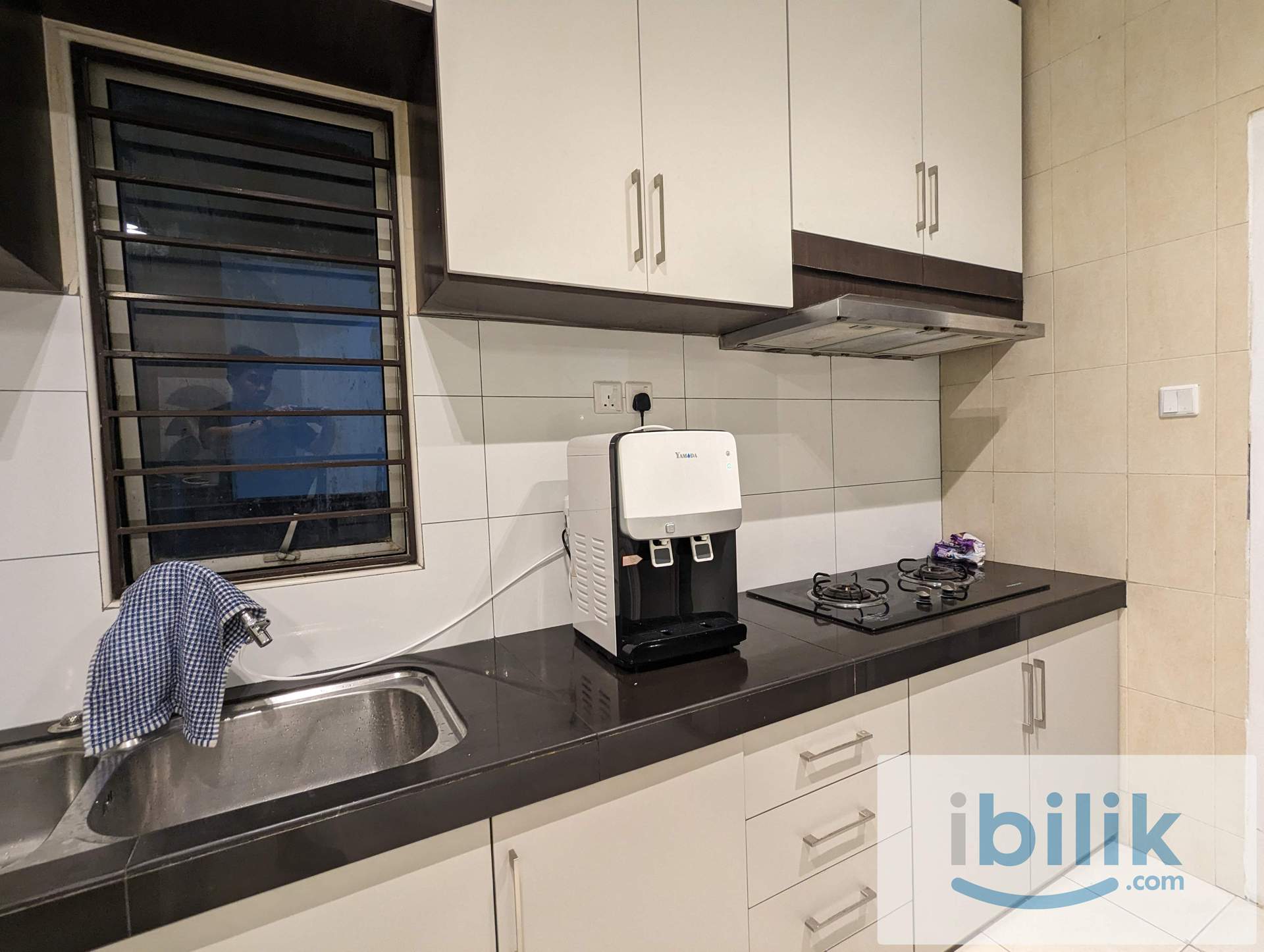 Master Bedroom with Private Toilet for Rent - Image 9