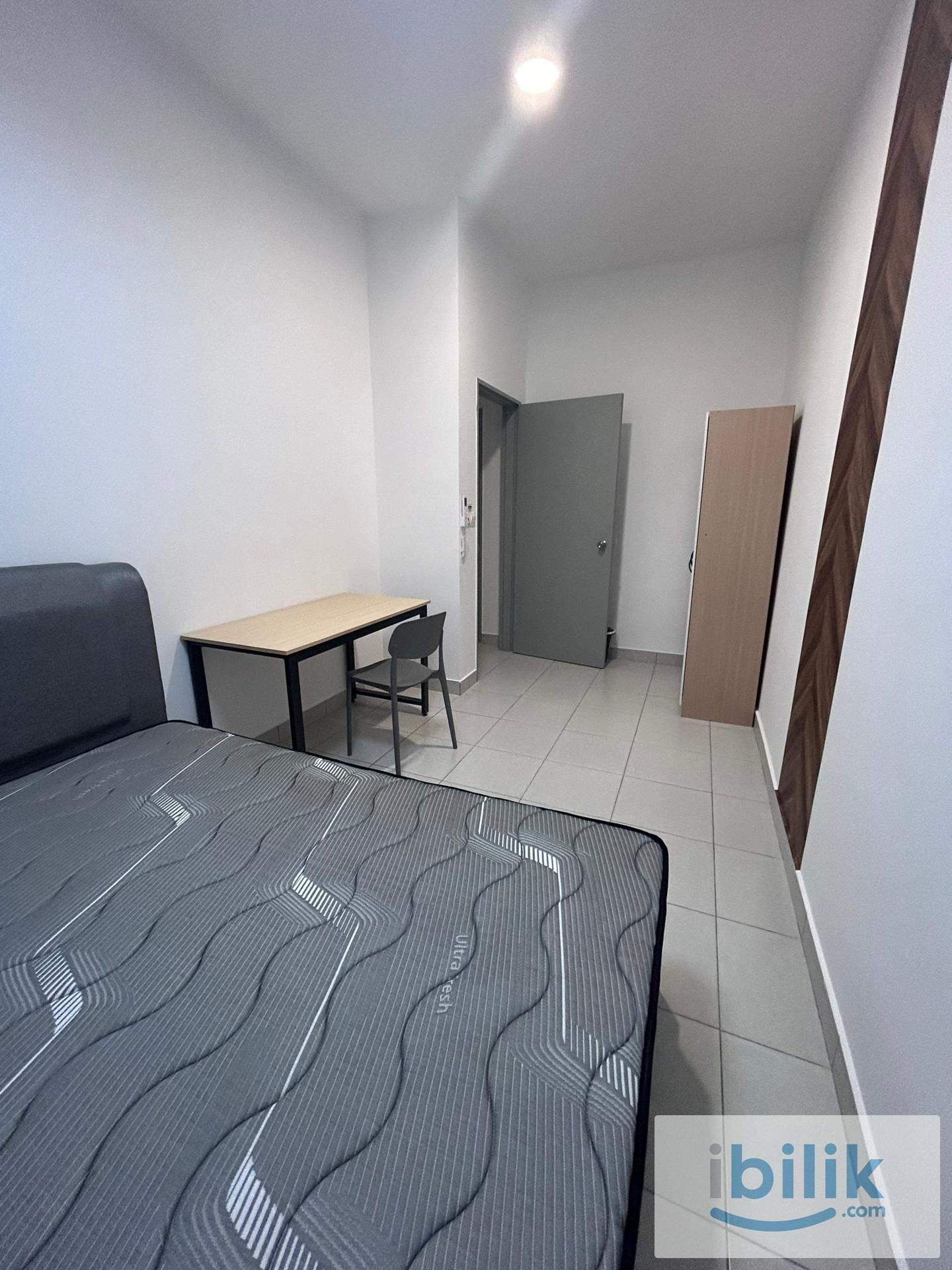 Netizen middle room for rent - Image 4