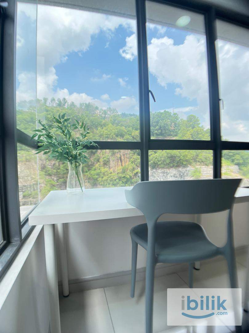 Riana South master room for rent - Image 3