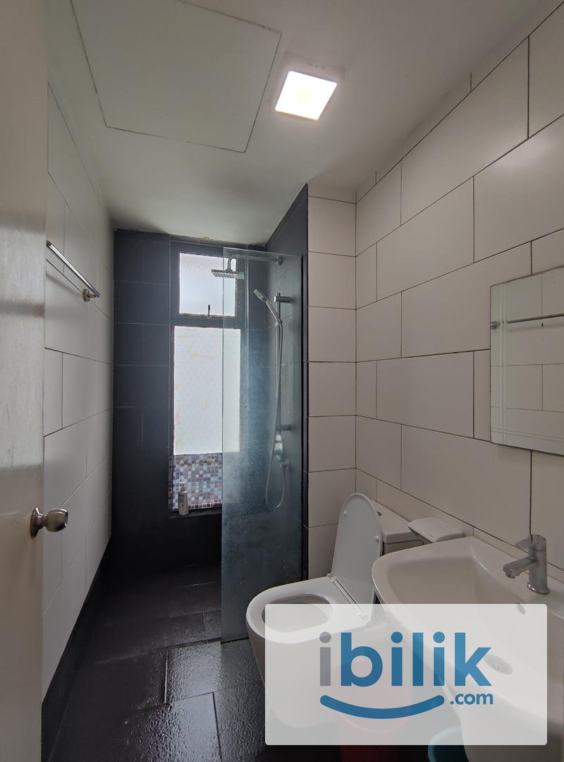 Univ360 Private Bedroom (Free Rental) - Image 5