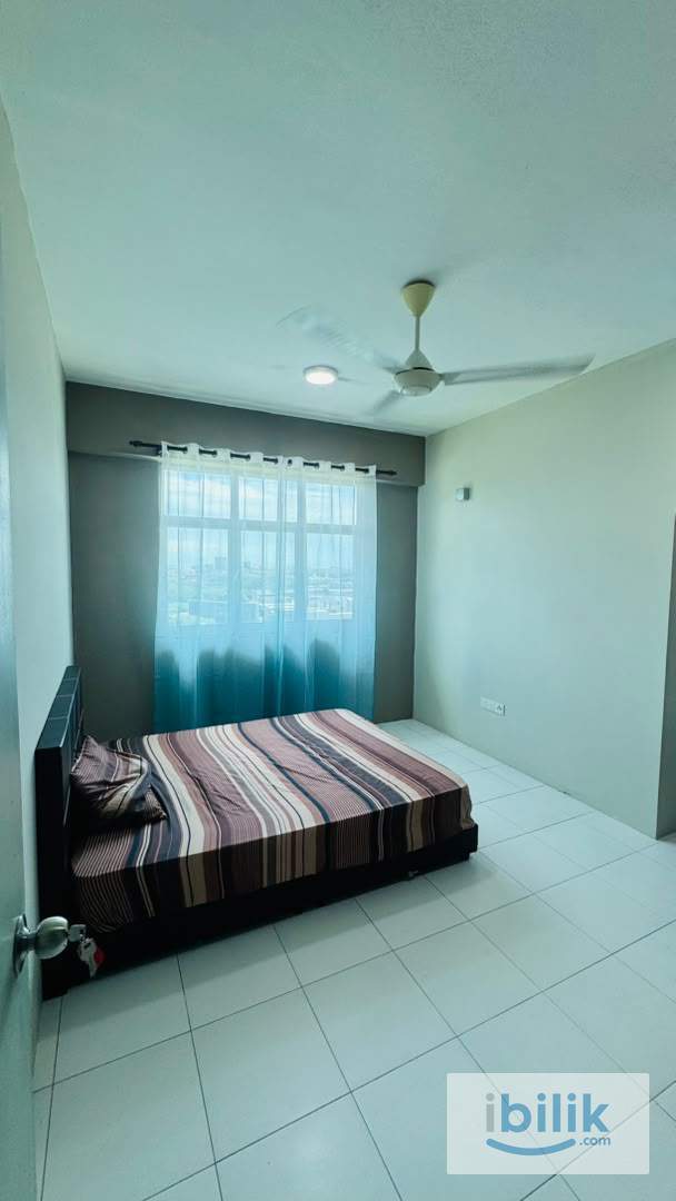 MALE URGENT !! Master Bedroom at Palma Laguna, Seberang Jaya Penang  - Image 4